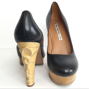Leather Round Toe Carved Flower Heels